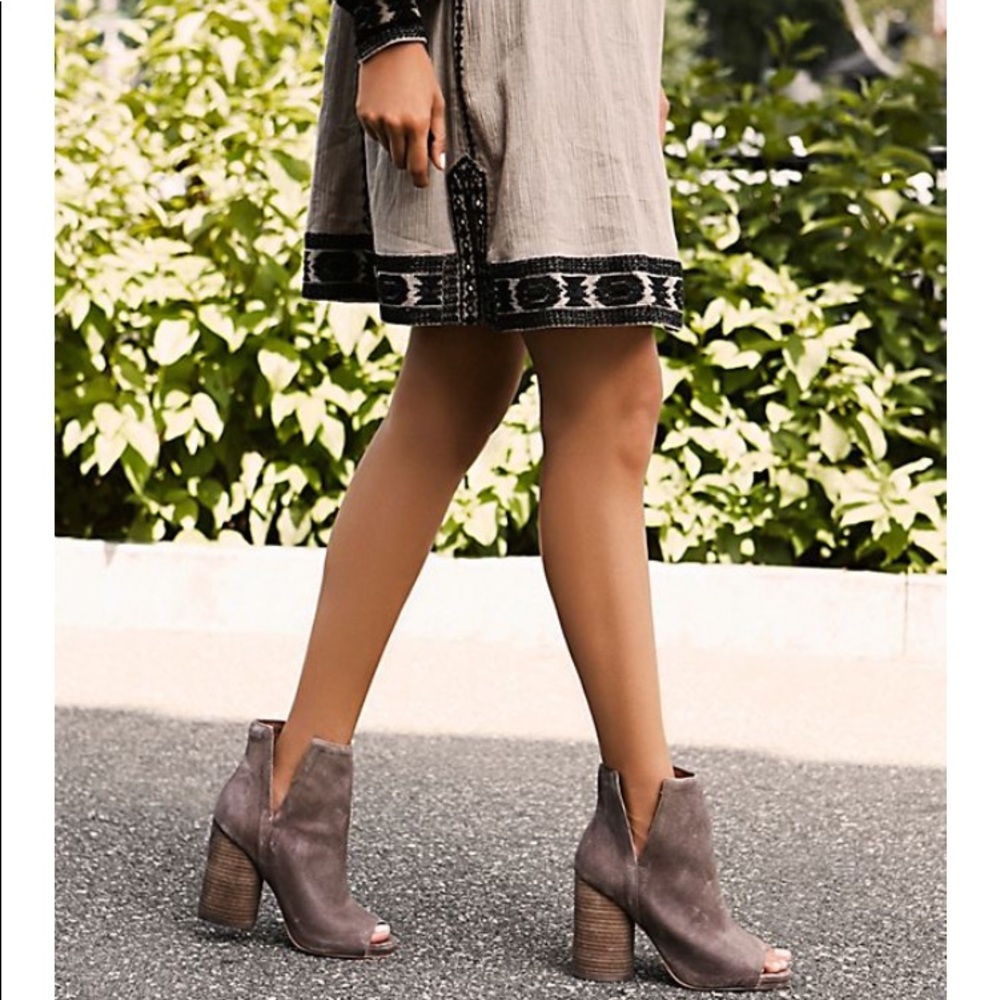 Free people infinity heel boot
